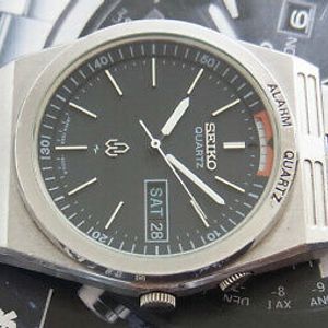 NICE & RARE VINTAGE SEIKO ALARM QUARTZ 7223-6000 JAPAN WATCH GENT
