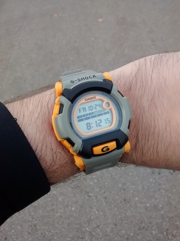 SOLD: Casio G-Shock DW-002 $100 ~ Free shipping to North America 