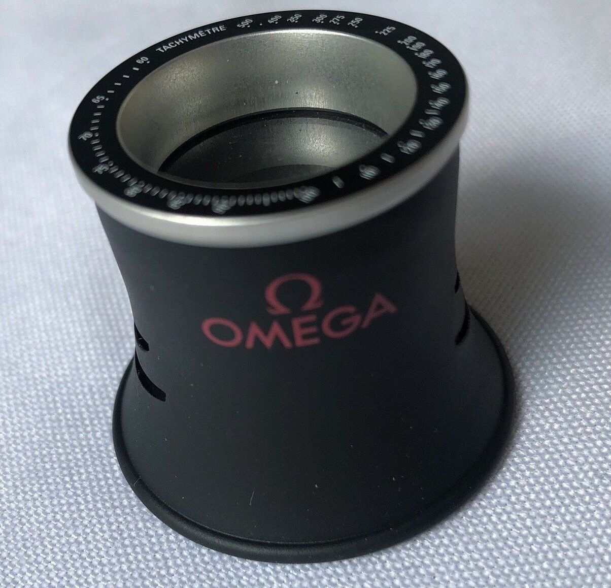 Omega speedmaster clearance loupe