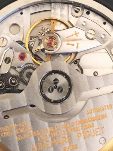 Audemars Piguet Royal Oak 14790ST Automatic Caliber 2225 Movement