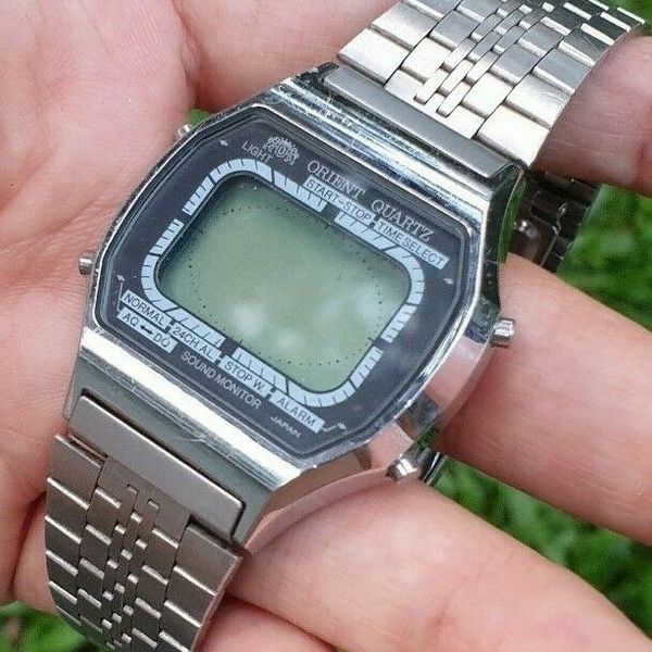 ORIENT QUARTZ SOUND MONITOR DIGITAL IA771104-40 ST.STEEL Japan