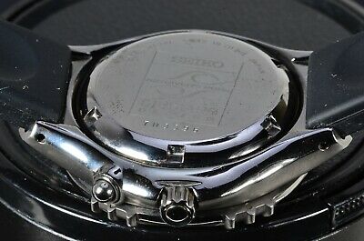 Seiko 5M42-0F70 Giugiaro design 200m Diver AGS/Kinetic Blackened