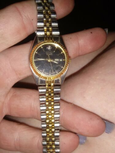 VINTAGE WOMEN S SEIKO QUARTZ 7N83 0041 A4 WATCH NEW BATTERY WORKS