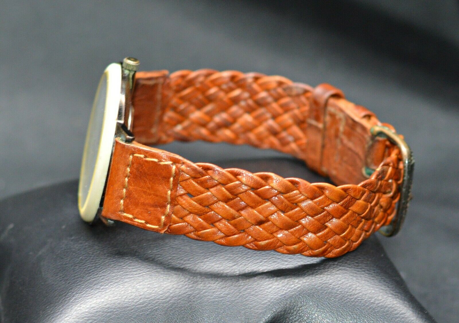 VINTAGE FOSSIL BW-6712 COLLECTOR