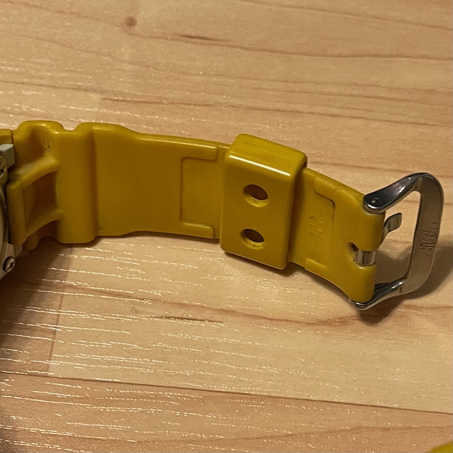WTS] Casio G-Shock DW-5600FL-9S Yellow Metallic G Series FRF