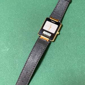 Vintage TISSOT Twotimer Men's 34mm Black Analog Digital Swiss