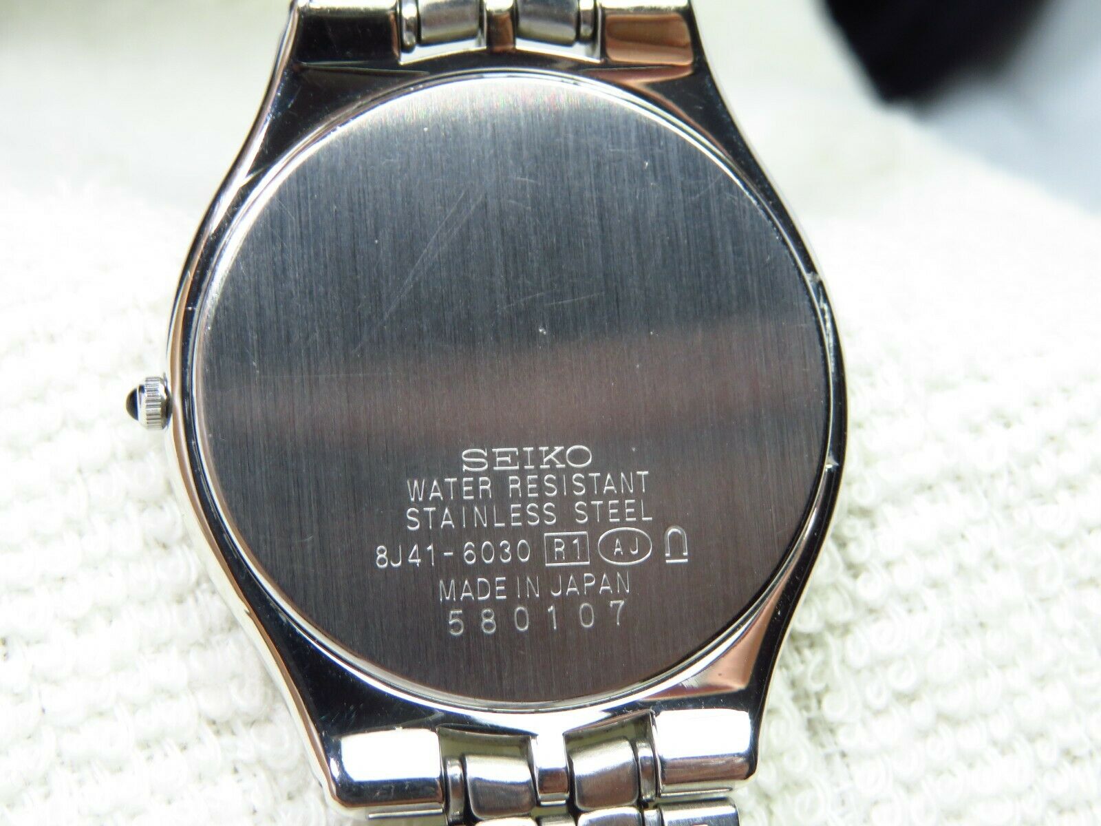 SEIKO DOLCE QUARTZ watch Made in Japan { 8J41 - 6030} Year 2005 