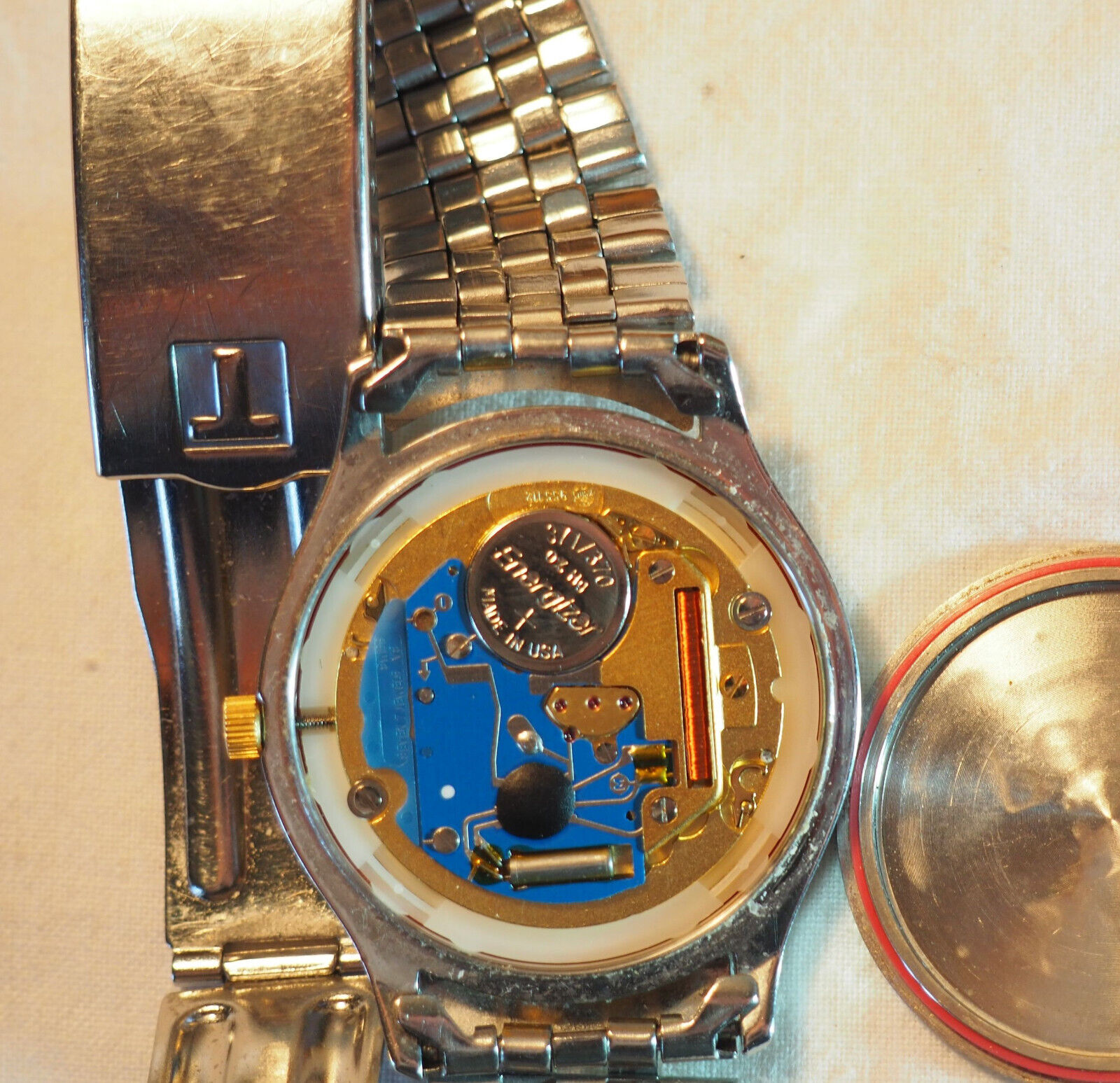 montre bracelet vintage TISSOT Swiss Pack PR50 Quartz - bon état 