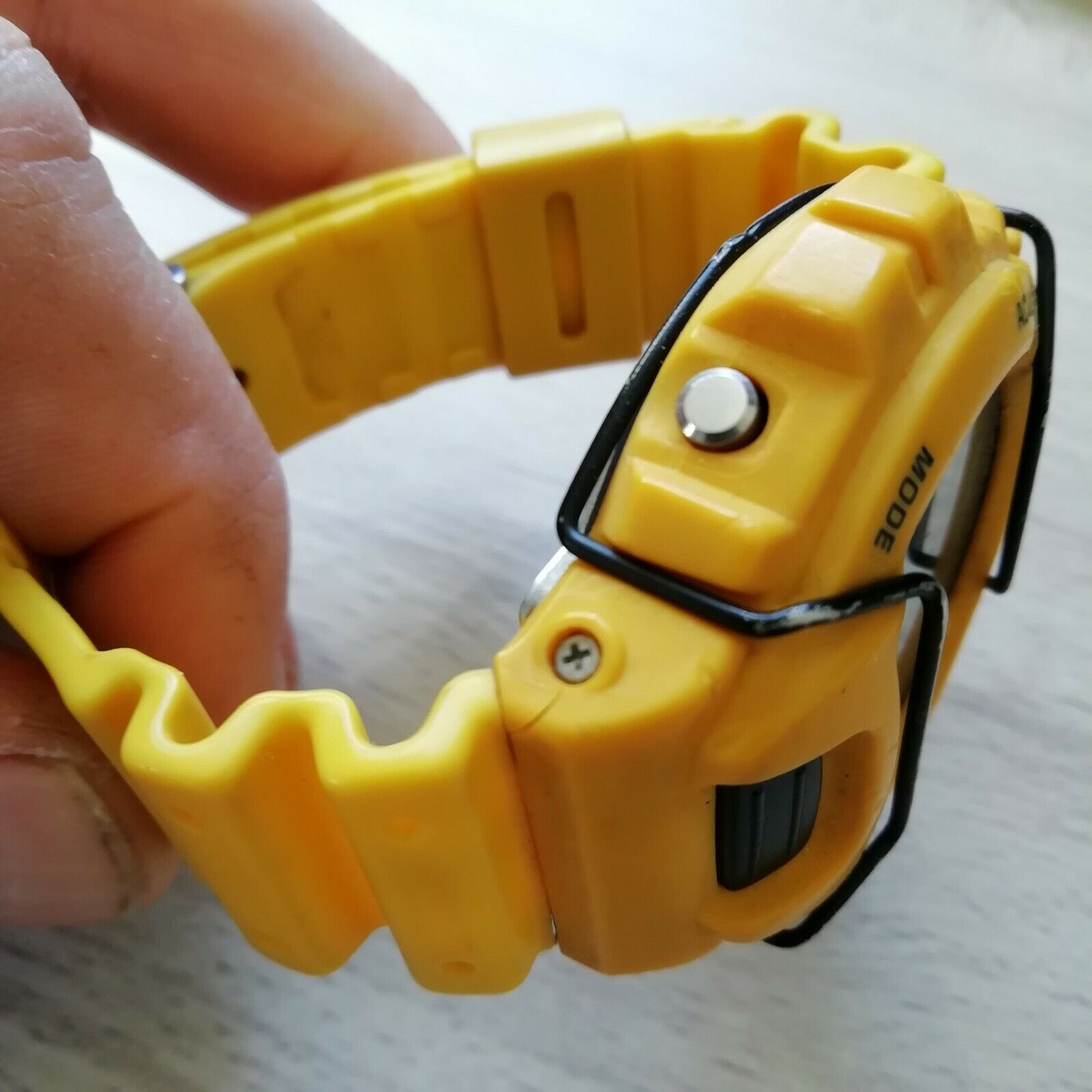 【美品】 CASIO G-SHOCK　DW-6630Bイエロー　電池切れ DW-6630B-6サポートページ | CASIO