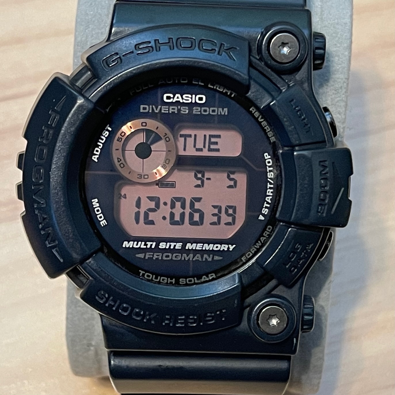 WTS] Casio G-Shock GW-200MS-1 Men in Rusty Black Frogman Tough