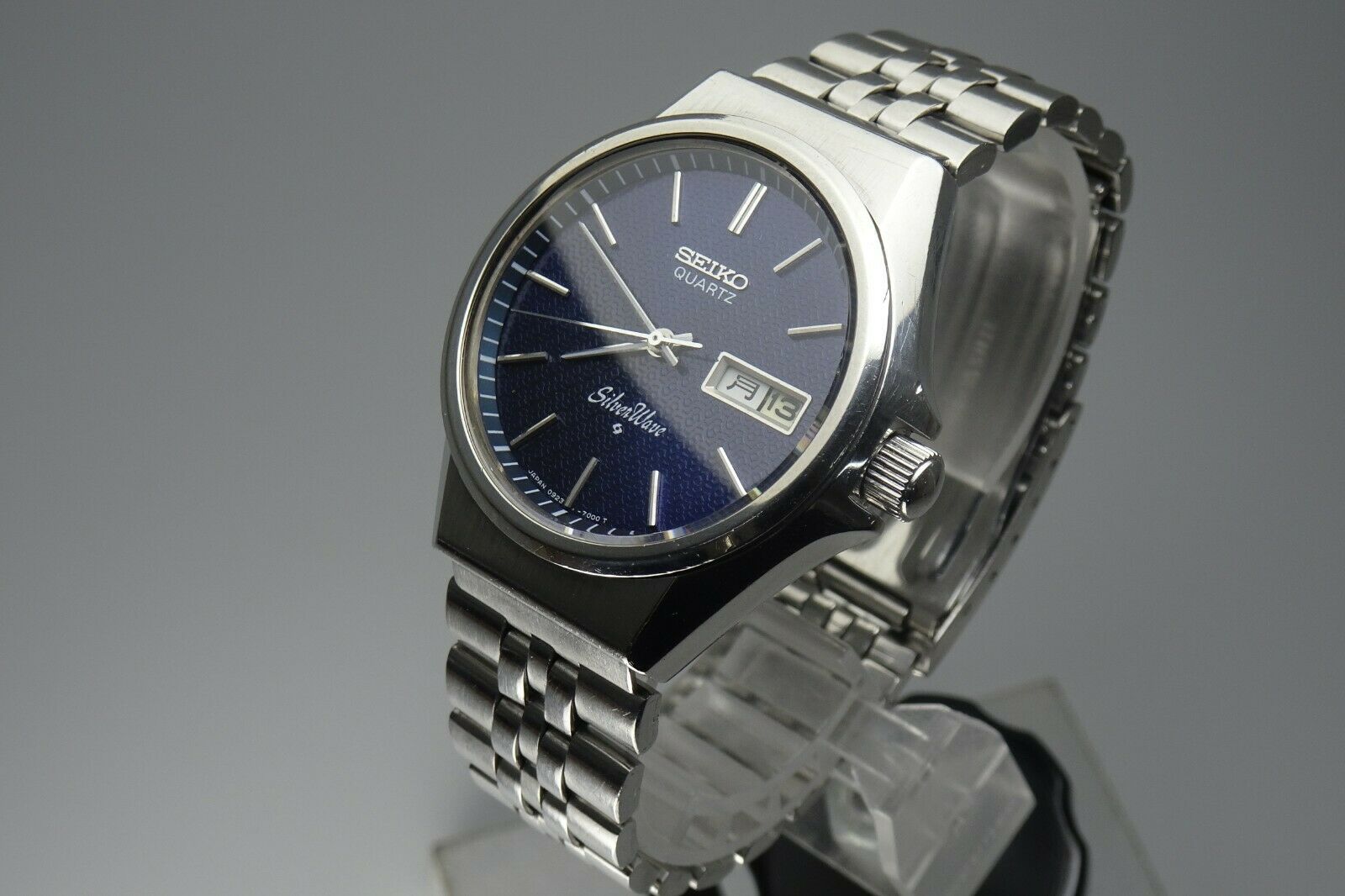 JAPAN SEIKO SILVER-WAVE 0923-7010 Quartz. | WatchCharts Marketplace