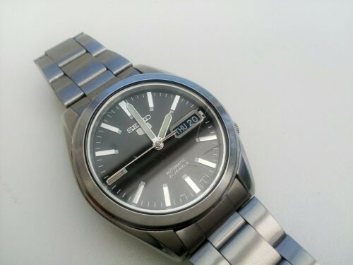 Seiko 5 7S26 03H0 Mechanical Automatic 21 Jewels See Trough Back