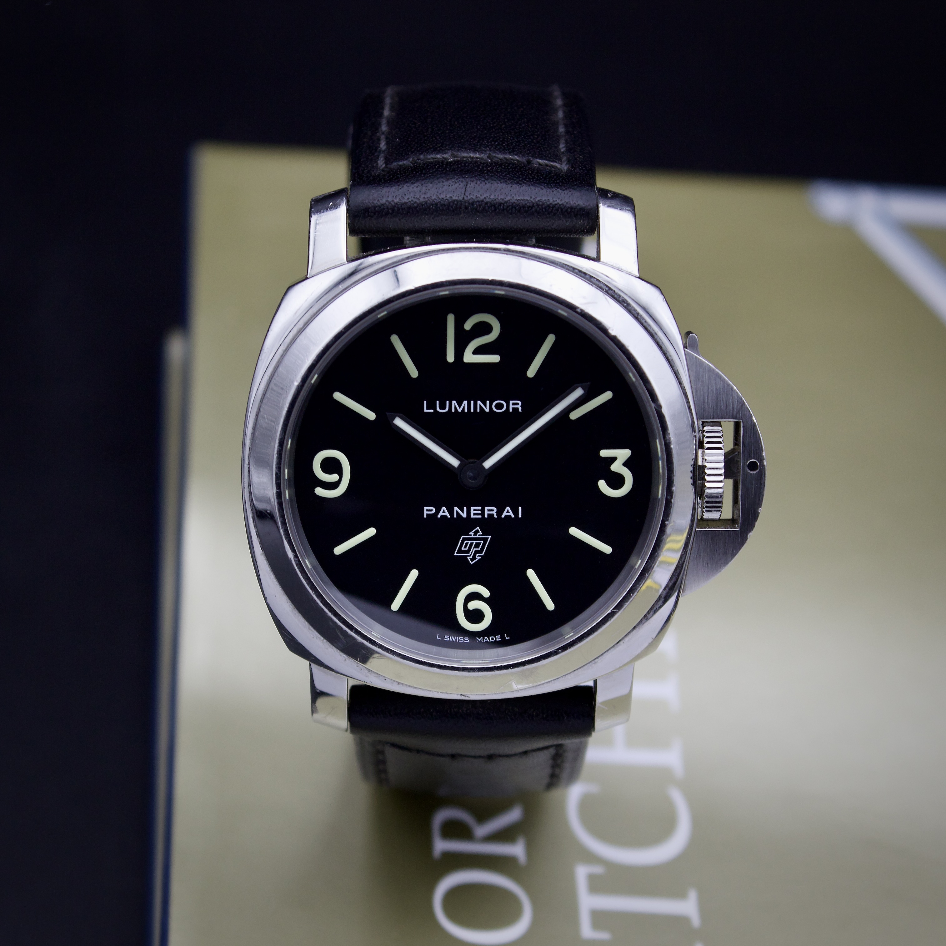 WTS Panerai Luminor Base Logo PAM00000 Good Condition Watch