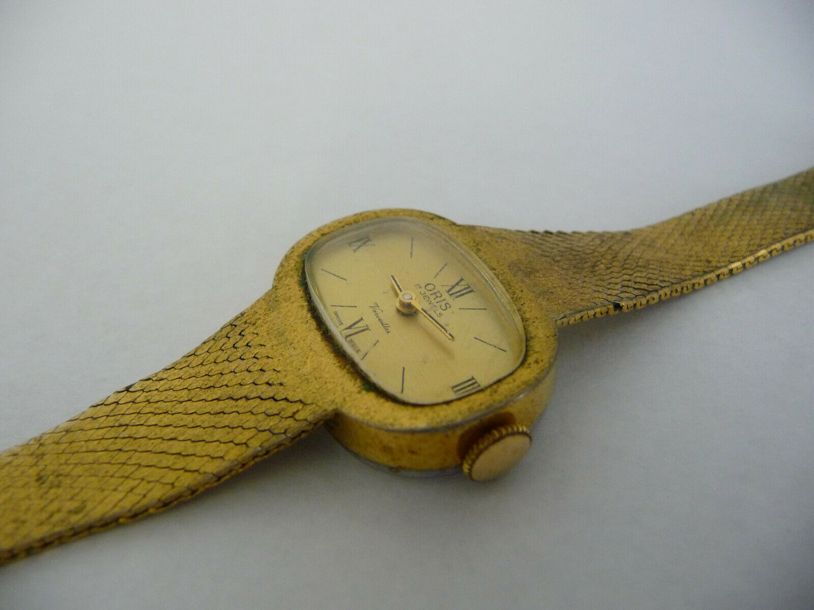 Vintage ladies Oris Versailles wrist watch Swiss Made 17 Jewels