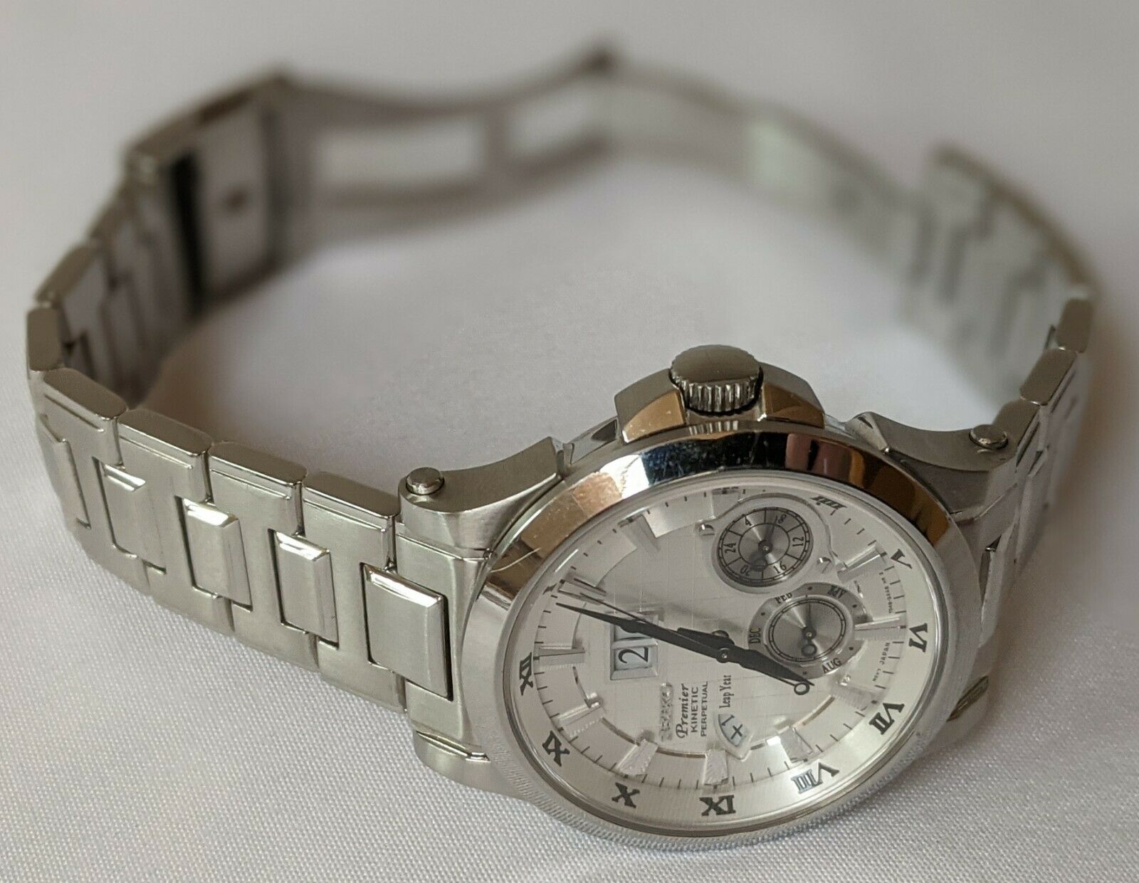 Seiko 7D48-0AA0 Premier Kinetic Perpetual SNP001 watch silver dial