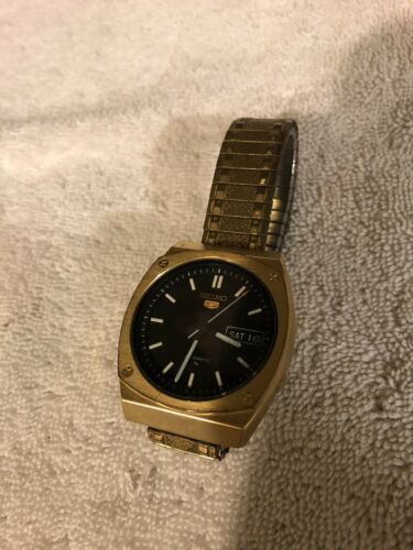 Seiko on sale 7009 8370