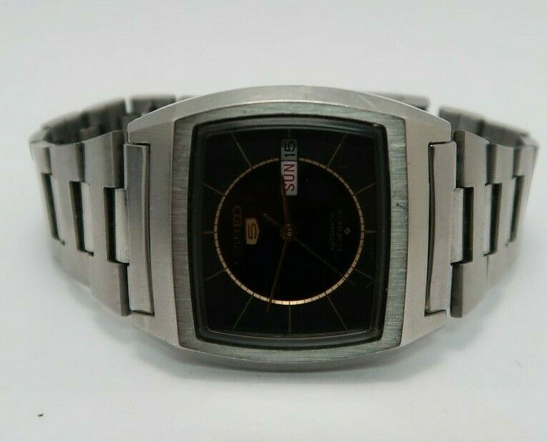 Vintage Automatic 1972 Seiko Mens Silver Square Watch with Black Face orders