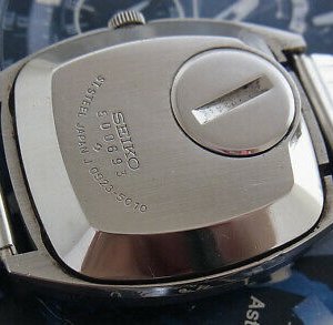 NICE VINTAGE SEIKO QUARTZ QZ 0923-5010 DAY/DATE RARE DIAL JAPAN