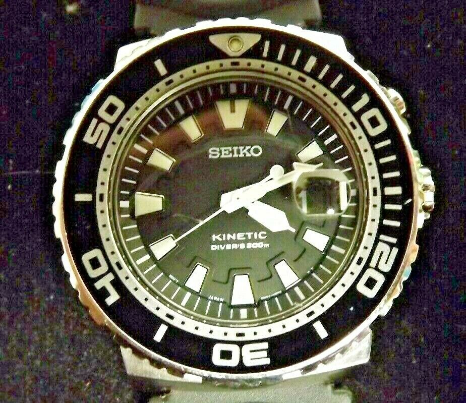 SEIKO KINETIC DIVERS DATE WATCH CAESER 5M62 0BR0 WatchCharts