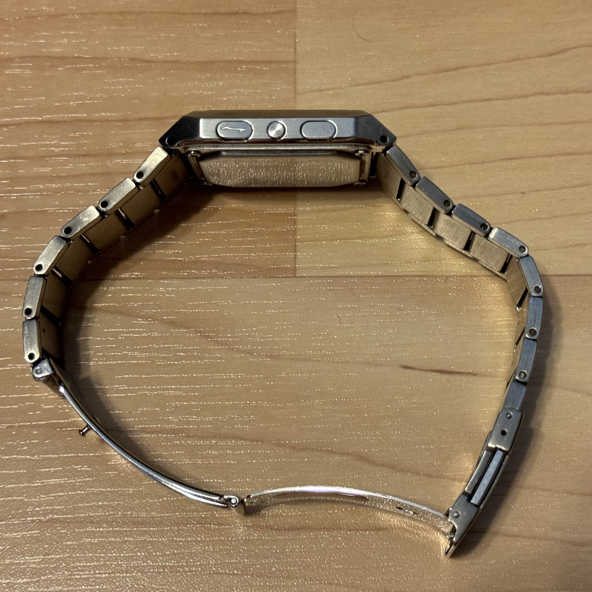 Z856 CASIO i-Range MULTI BAND 5 IRW–M200 New (to me) Casio i-Range IRW M200 : r/casio