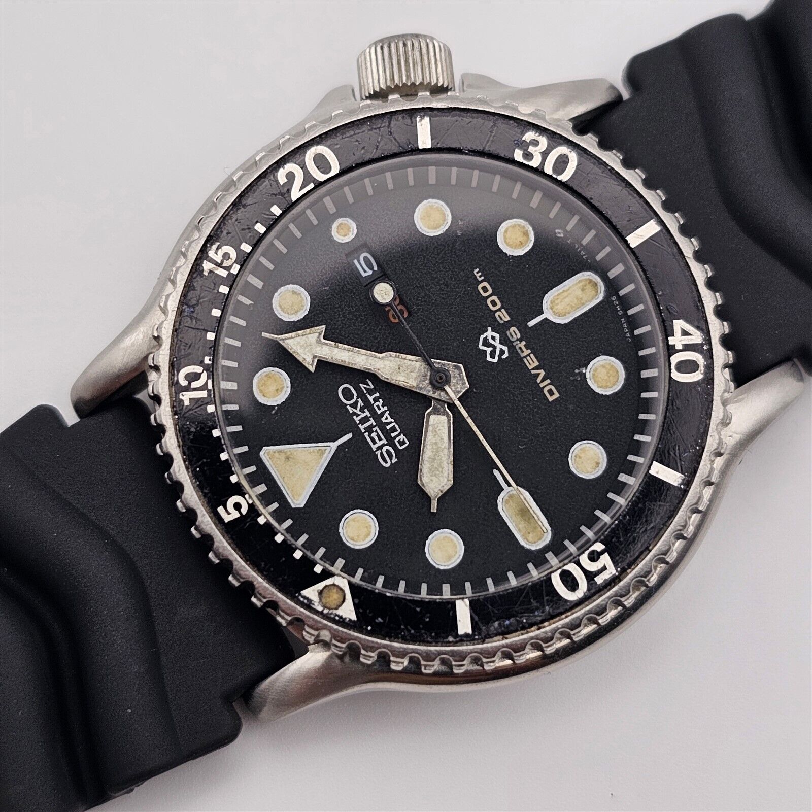 RARE SEIKO 5H26 7A10 JDM MENS SS DAY DATE 870794 DIVE QUARTZ PATINA SRVCD  WATCH | WatchCharts Marketplace