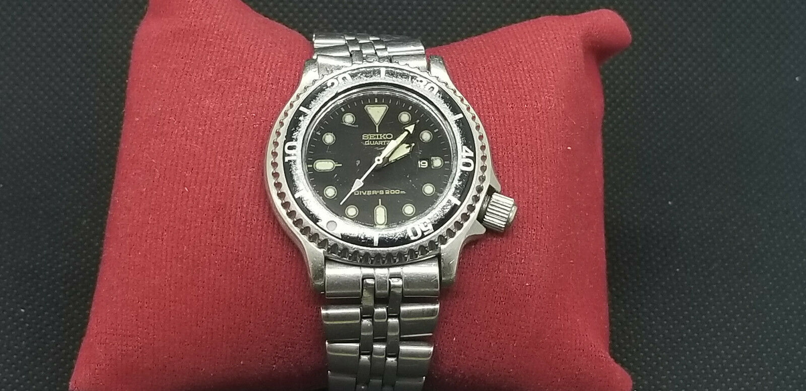 VINTAGE SEIKO 7N85-003A MID-SIZE QUARTZ SCUBA DIVER 200M DAY Watch