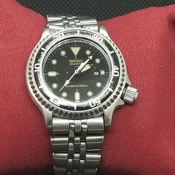 VINTAGE SEIKO 7N85-003A MID-SIZE QUARTZ SCUBA DIVER 200M DAY Watch