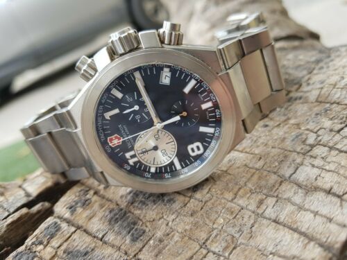 Victorinox convoy outlet watch