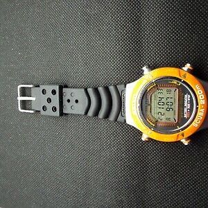 Vintage SEIKO Digital Watch S800-0010 DIVER SCUBA SCARCE ORANGE