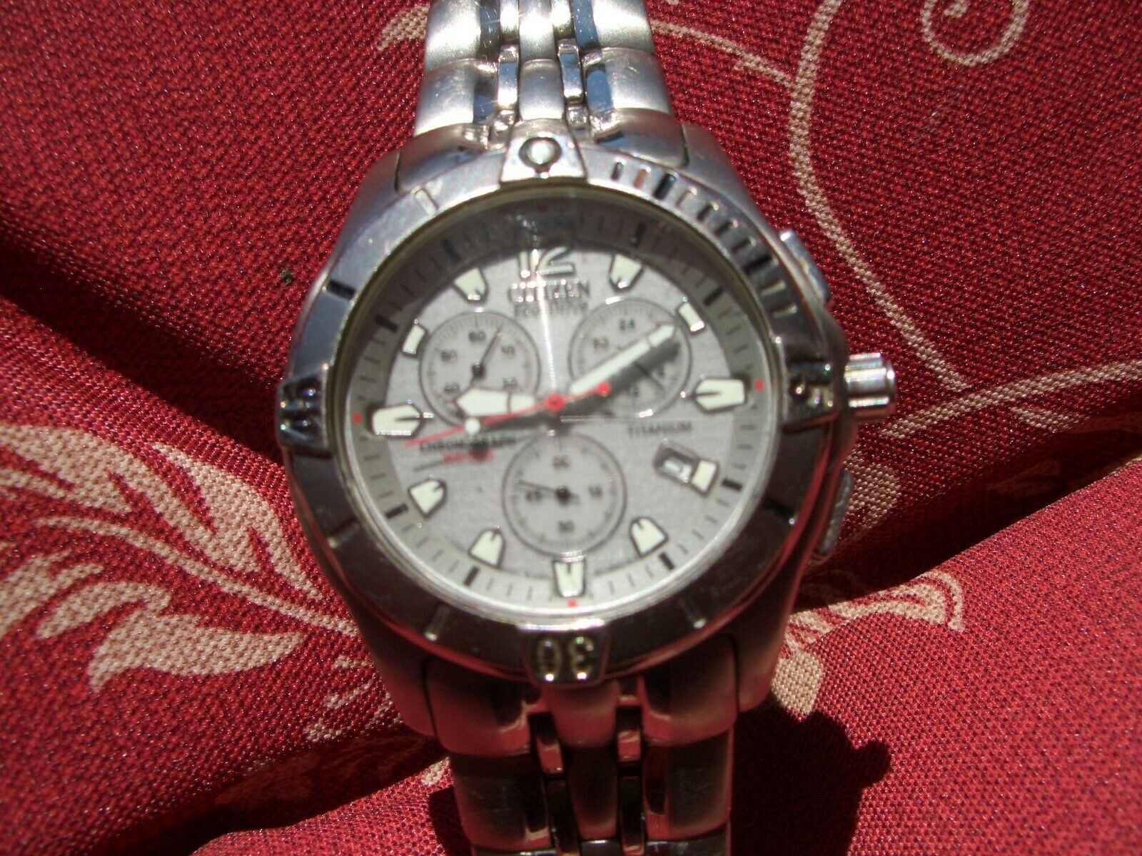 Citizen eco drive 2025 titanium wr 20 bar