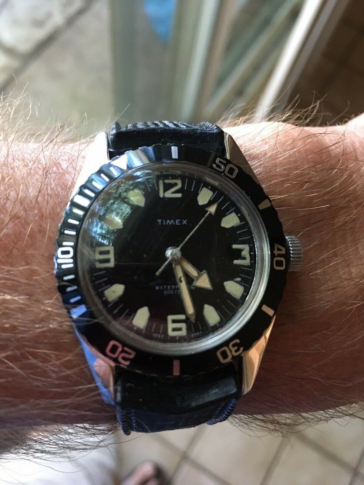 Vintage Timex 600 ft Skindiver Dive Watch All Stainless Steel