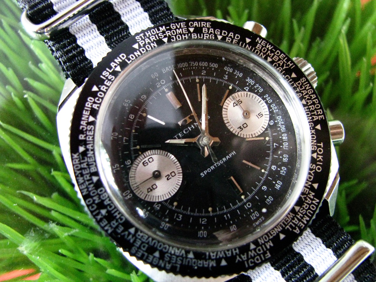 Technos chronograph discount