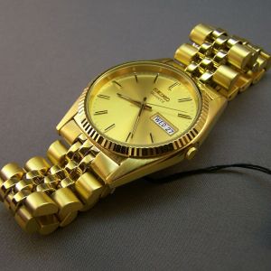 Men's Seiko SGF206 Gold-tone watch - 7N43 8111 - New Battery, Pristine  Condition | WatchCharts
