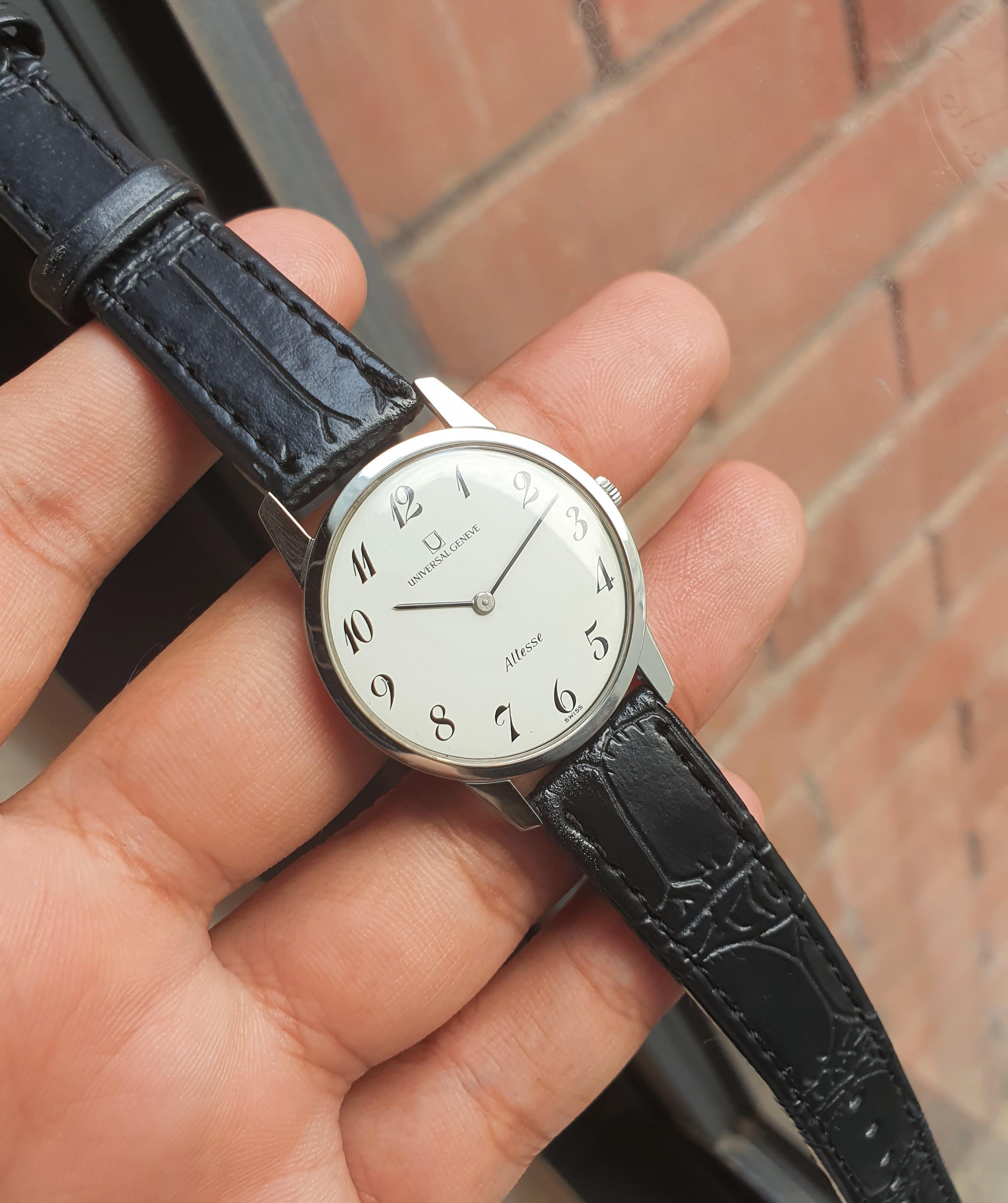 緊急値下げ　UNIVERSAL GENEVE Altesse 腕時計 e9169525029a08f08208fcd23bc60c