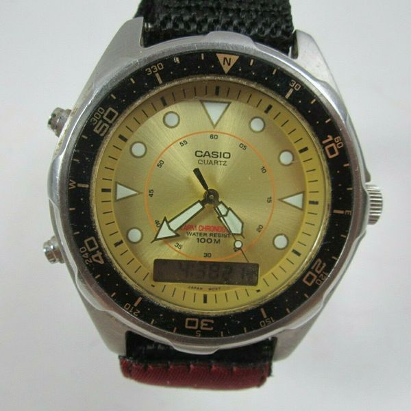 Vintage CASIO Alarm Chronograph Digital/Analogue Watch 2701 AMW320R