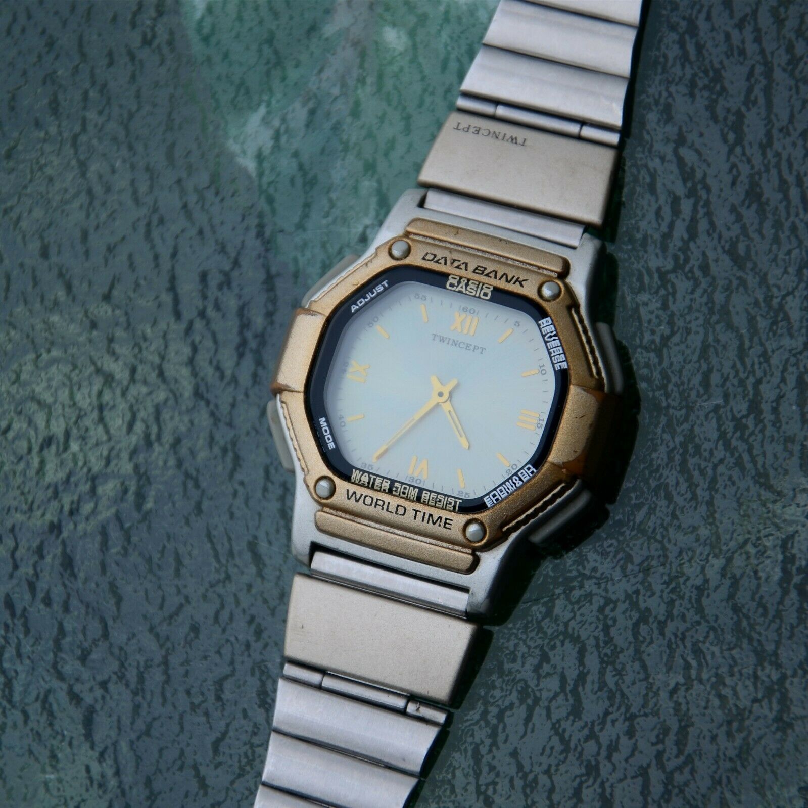 Vintage Casio ABX-56 Twincept Wrist Watch Data Bank Working Great
