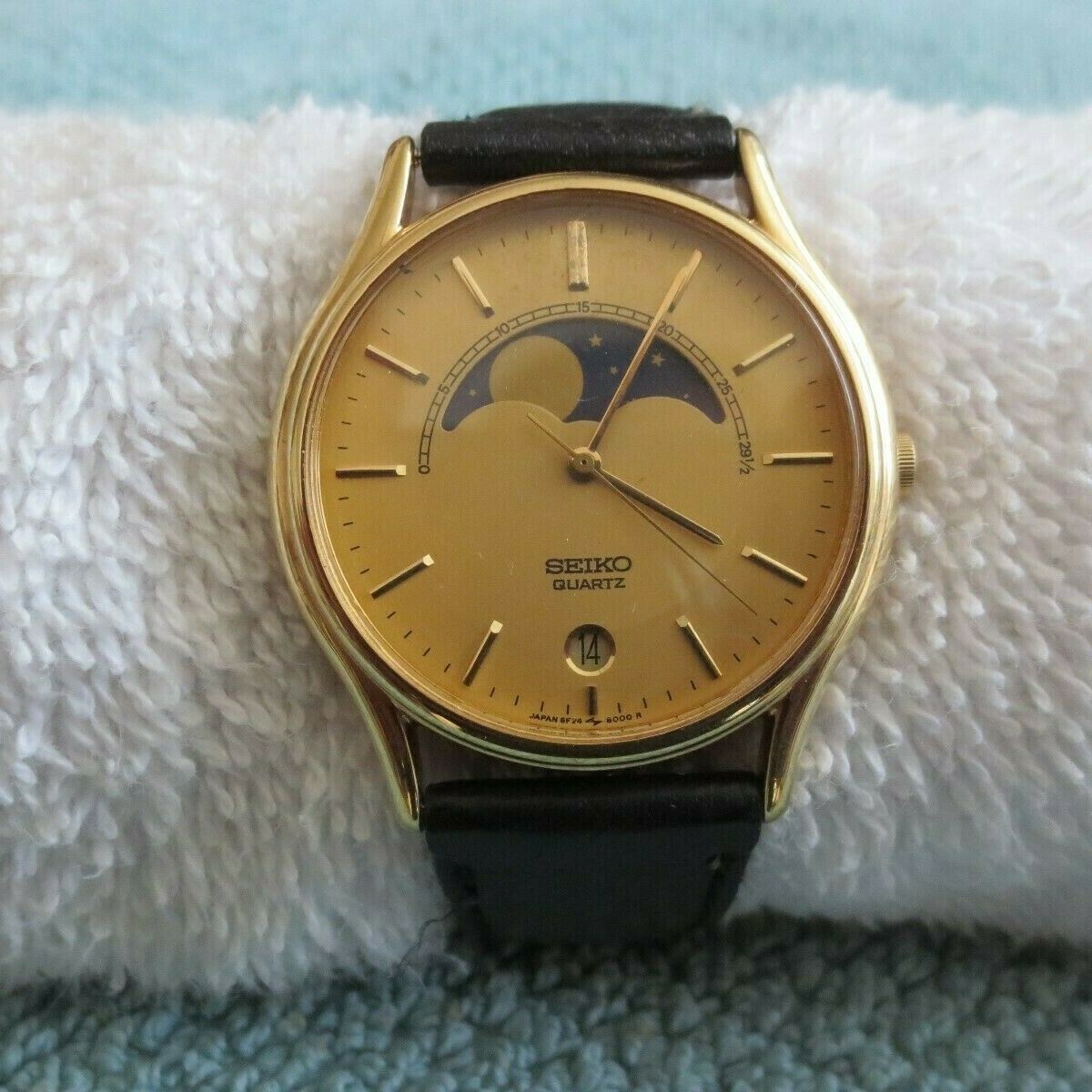 Vintage SEIKO Moon Phase #6F24-8000 Analog Quartz Men