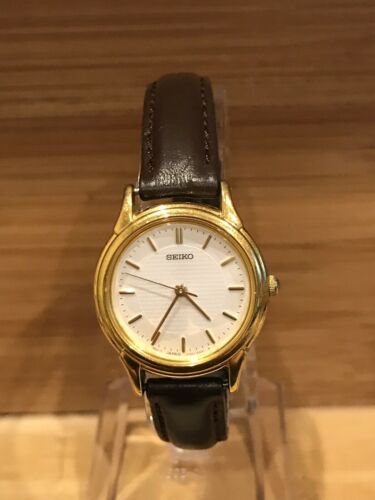 Seiko V701-1930 Ladies Quartz Watch. New Battery | WatchCharts
