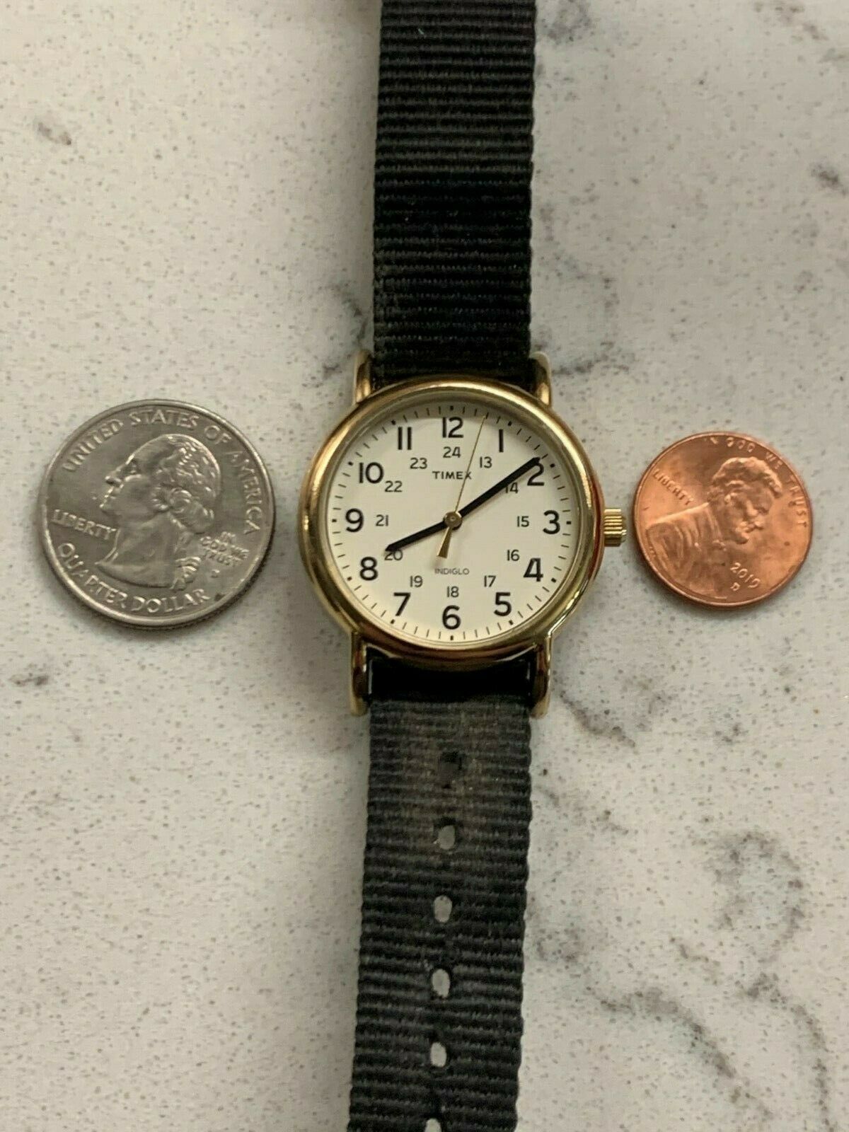 Timex best sale weekender gold