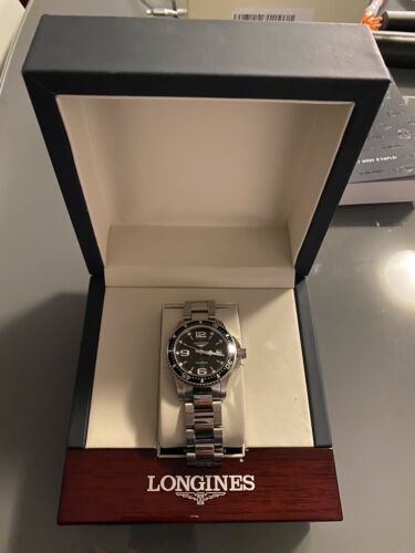 Longines HydroConquest (Black) Stainless Steel 34mm Case L33404566 |  WatchCharts
