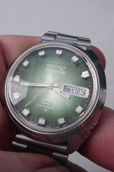 Seiko 5 6106-7600 Price as of October 2025 | WatchCharts