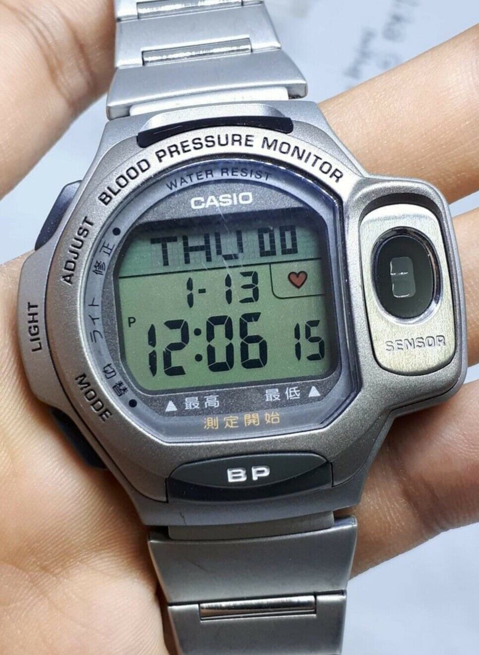 26aaf349-cd01-4a54-bb9c-