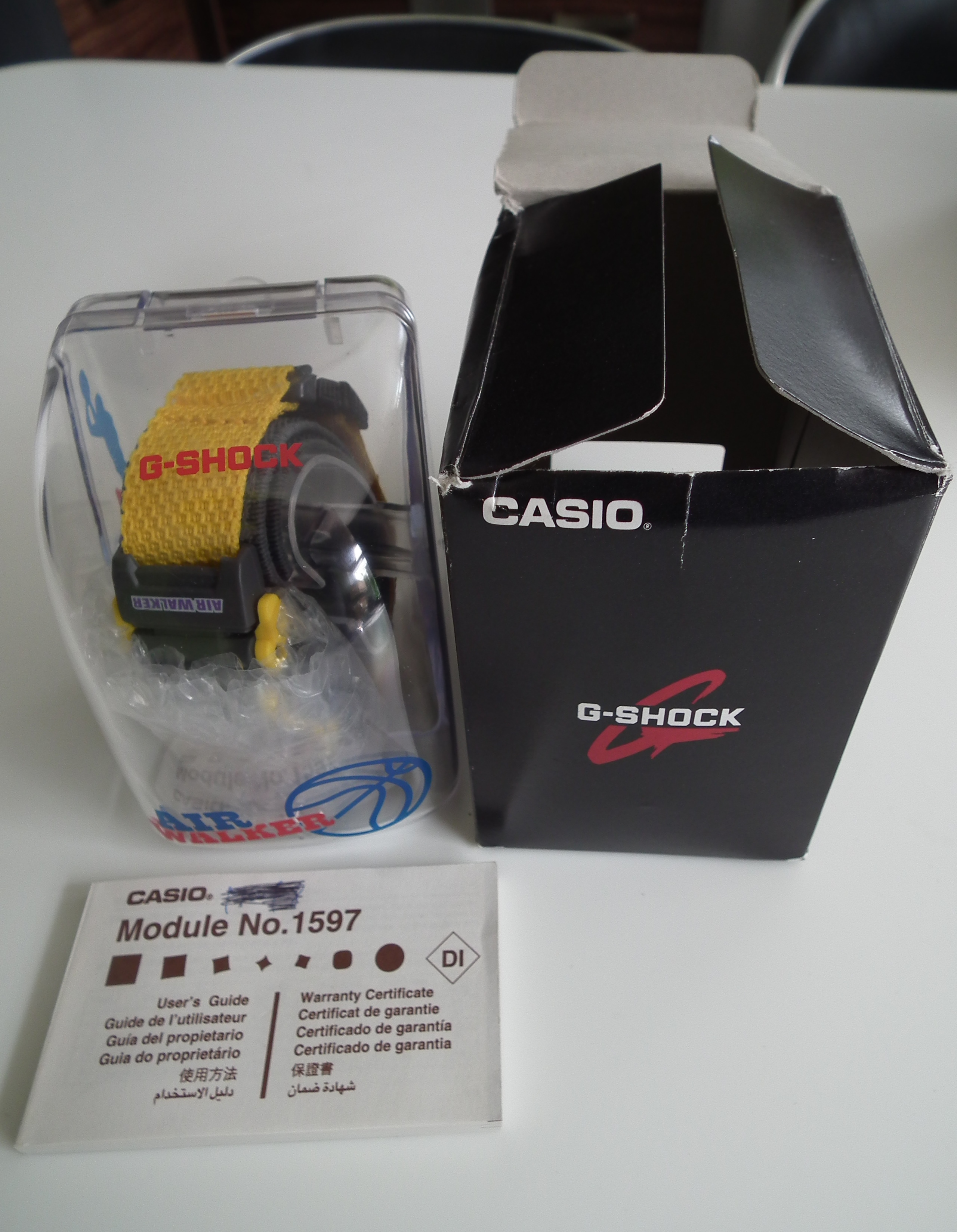 FS - Casio G-Shock - Vintage DW-003 Yellow Airwalker - NEW