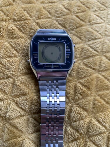 レビュー投稿で選べる特典 レア Vintage 1981年 Casio A201 腕時計