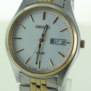 Seiko V158-0AA0 Solar Day/Date Two-Tone Stainless Steel Wrist Watch *USED*  | WatchCharts