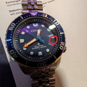 Citizen B741-H16463, 200M Divers Chrono Date Eco-Drive Mens  display picture 2