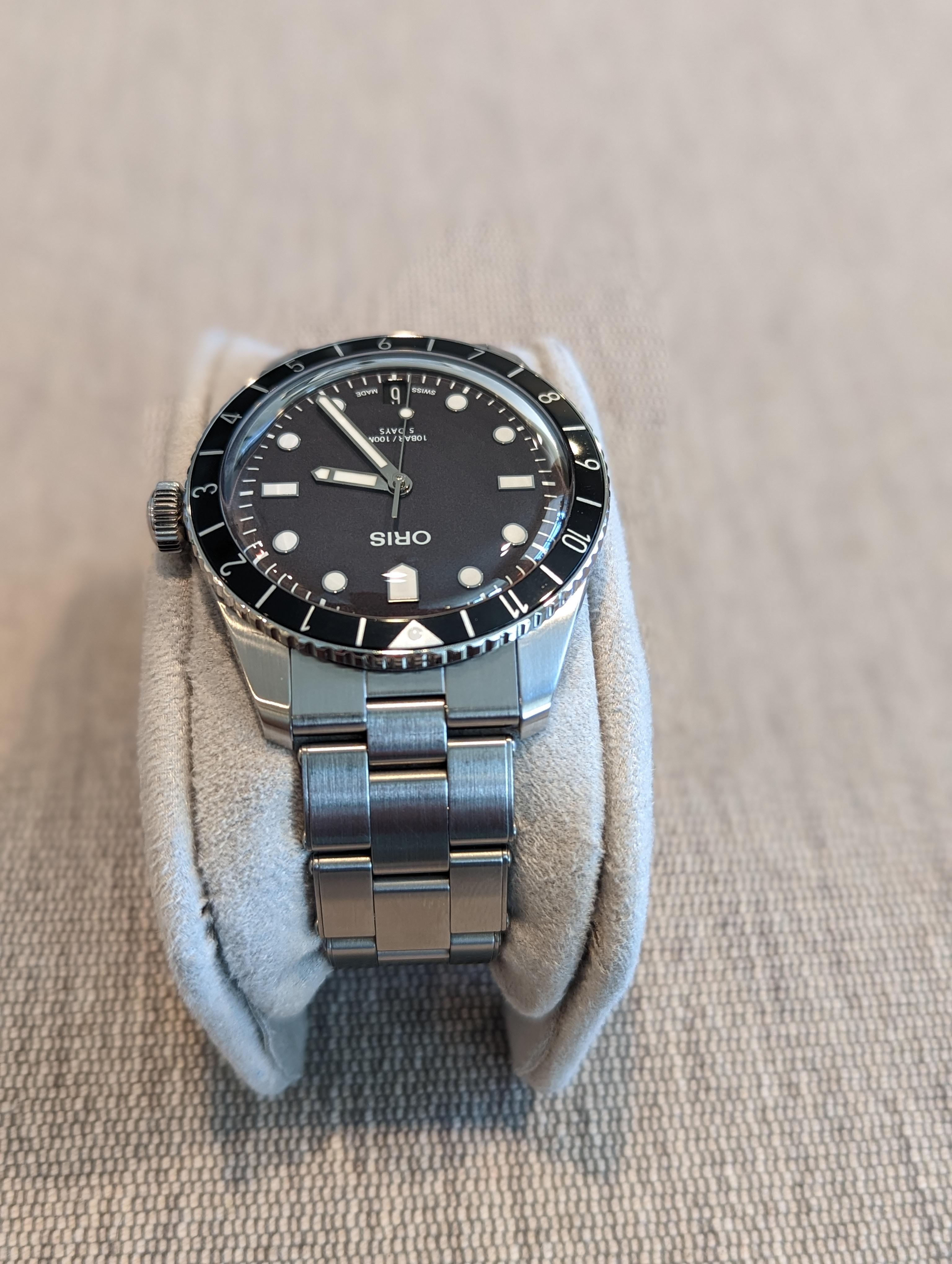 WTS Oris Divers Sixty Five 12H Calibre 400 Lightly Used 01 400