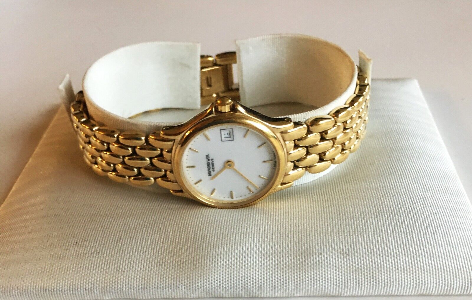 Women s Raymond Weil 5368 Gold Tone Swiss Quartz Watch