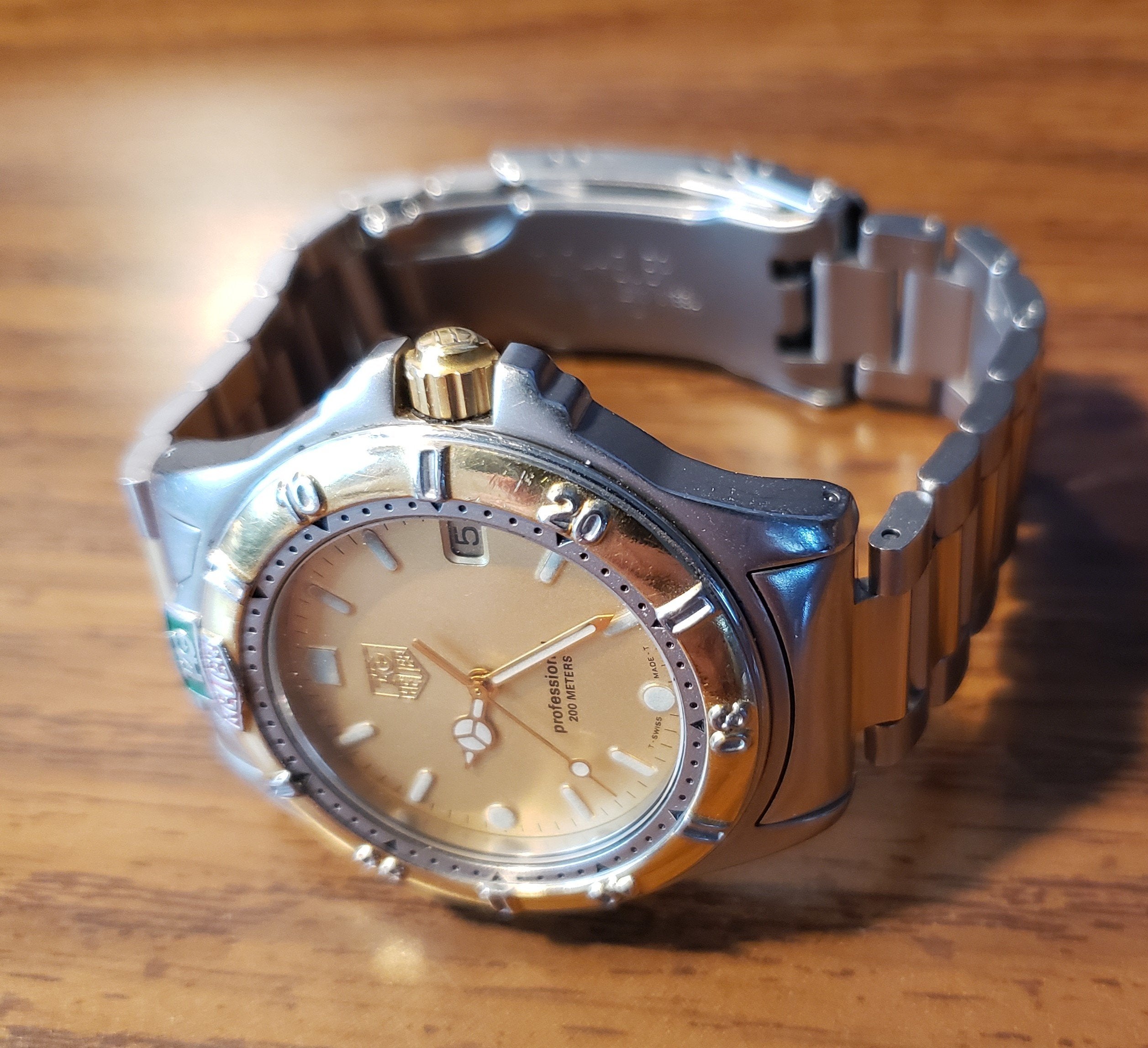 FS TAG Heuer 4000 Series Model 995.406 quartz circa 1991