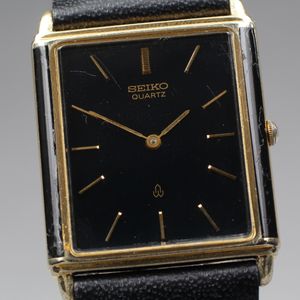SEIKO tank シャリオ 5930 オクタゴン ゴールド 稼働品 Vintage 1981 Exc+4 Seiko Chariot 5930-5640 SGP Gold Tank Quartz